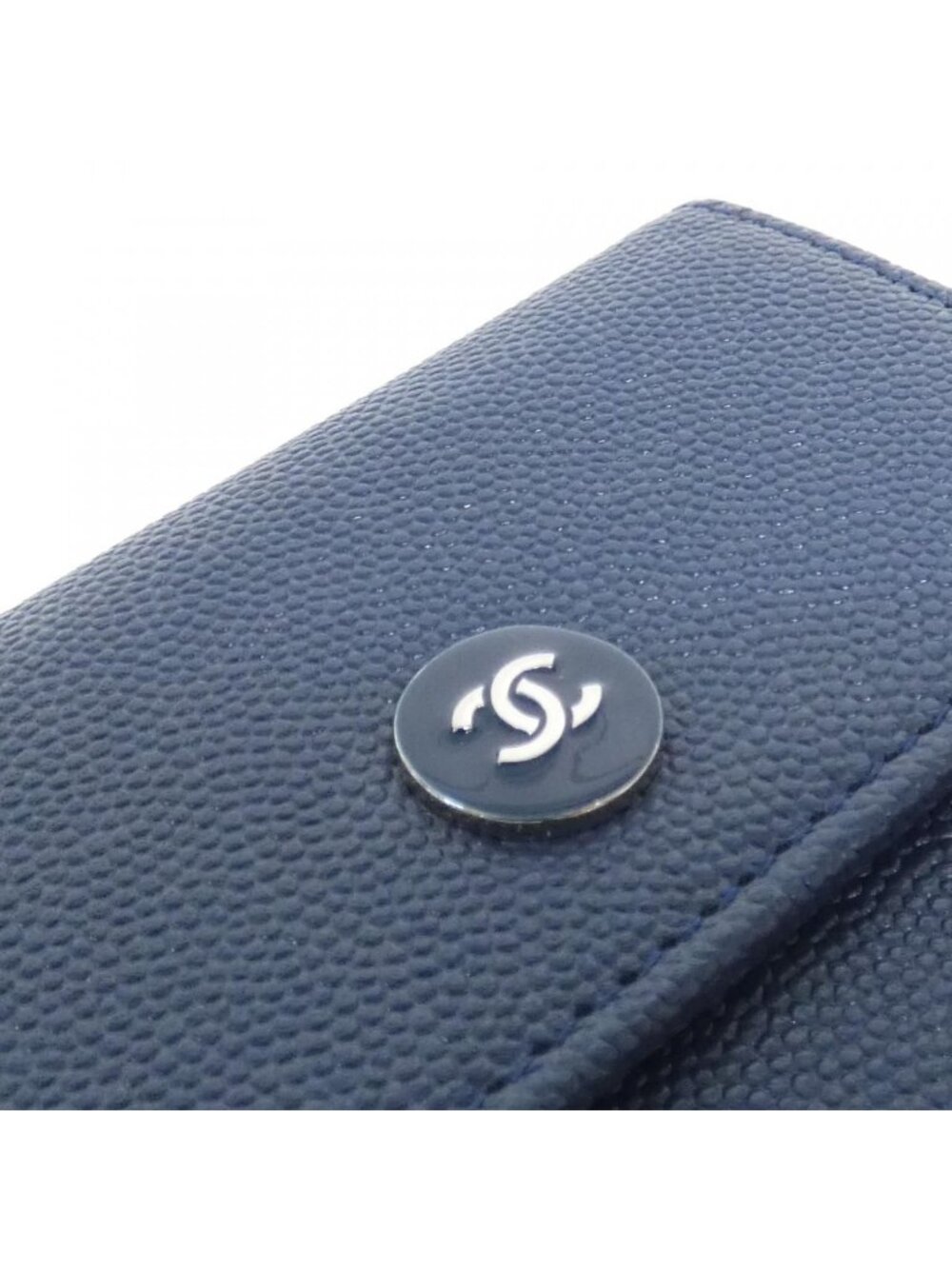Chanel Coco Buttons Line Wallet - Picture 3 of 7